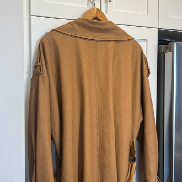 Pretty Little Thing Plus Faux Leather Statement Buckle Trench Coat Tan Size 18 - Picture 9 of 17